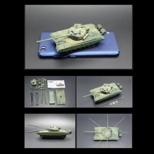 T72-M1 Bouwkit 1:72 Schaalmodel - Russische Leger Tank, Hobby & Loisirs créatifs, Modélisme | Autre, Envoi