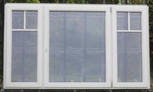 pvc raam , chassis 228 x 134 wit / kwartsgrijs ral 7039, Doe-het-zelf en Bouw, Raamkozijnen en Schuifdeuren, Inclusief glas, Nieuw