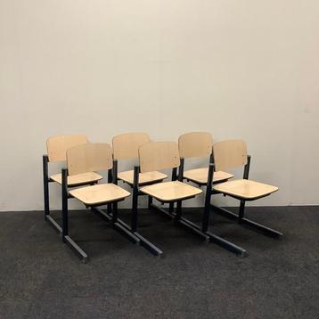 Complete set 6 stuks school stoelen, Presikhaaf (stip