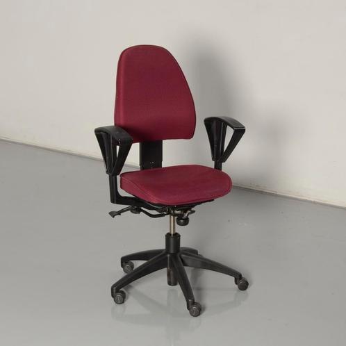Kinnarps bureaustoel, rood, 2D armleggers, Maison & Meubles, Chaises de bureau, Enlèvement ou Envoi