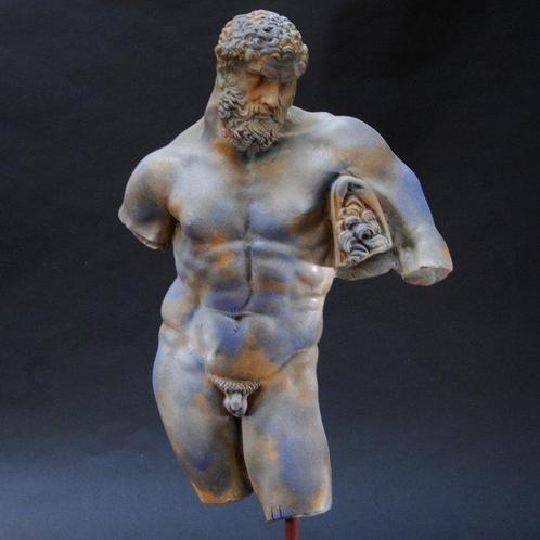 Beeld, Farnese Hercules (1) - Er was - Eind 20e eeuw, Antiquités & Art, Antiquités | Céramique & Poterie