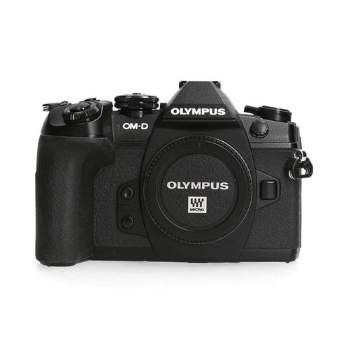 Olympus OM-D E-M1 Mark II + HLD-9 - 10.544 kliks, TV, Hi-fi & Vidéo, Appareils photo numériques, Olympus, Comme neuf, Enlèvement ou Envoi