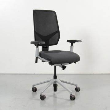 Giroflex 68 bureaustoel, antraciet / mesh, 3D armleggers