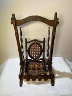 Ornement décoratif - Balançoire de poupée français ancien