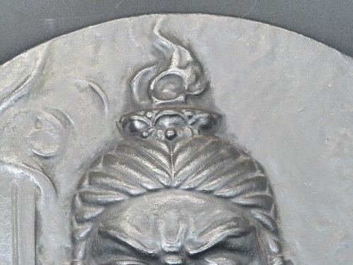 Iwachu – Cast Iron Wall Relief of Fud My – Nambu Tekki –, Antiek en Kunst, Antiek | Overige Antiek