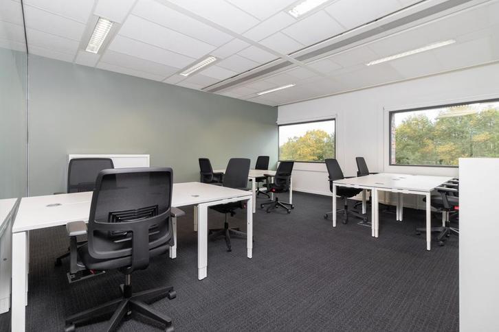 Kantoorruimte voor 5 in Industry, Articles professionnels, Immobilier d'entreprise