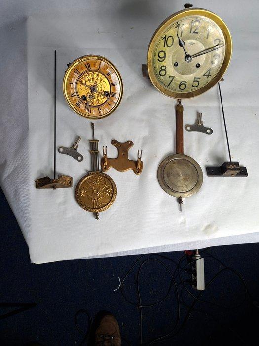 Klok - Messing - 1920-1930, Antiek en Kunst, Antiek | Klokken