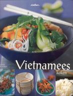 VIETNAMEES KOKEN 9789054261827, Verzenden, Zo goed als nieuw