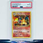 Pokémon Graded card - Charizard Holo #11 - Pokémon - PSA 8, Nieuw