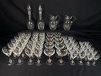 Glasservice voor 10 personen 5 soorten glazen (54) - Kristal, Antiquités & Art, Antiquités | Meubles | Tables