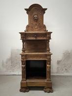 Kabinet - Hout en stof