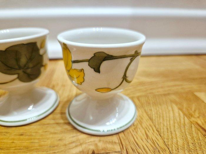 Villeroy & Boch - Eierdopje (4) - Geranium - Porselein - 1e, Antiek en Kunst, Antiek | Meubels | Tafels