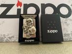 Zippo - Zippo Relief Squelettes / Têtes de mort - Edition n°, Verzamelen, Rookartikelen, Aanstekers en Luciferdoosjes, Nieuw