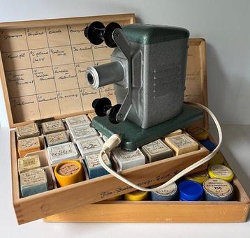 Diverse schoolfilmpjes met projector - Fibo Hartman -  -