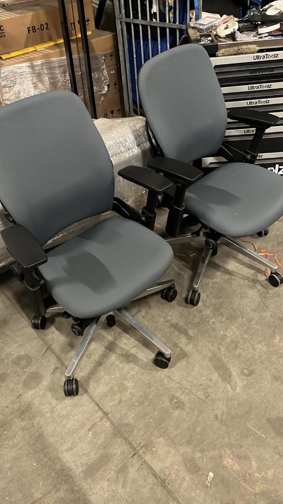 Steelcase Leap V2 Bureaustoelen, Huis en Inrichting, Bureaustoelen, Bureaustoel, Grijs, Zo goed als nieuw, Ergonomisch, Verzenden