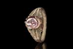 Oud-Romeins Bronzen ring met dierdiepdruk  (Zonder, Antiquités & Art