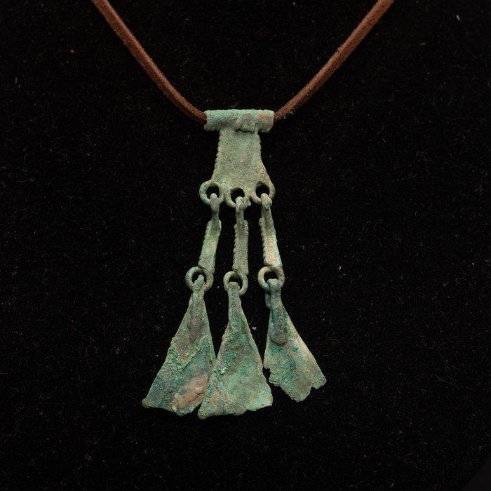 Viking periode Brons Amulet with Duck Feet - 73 mm (Zonder, Antiek en Kunst, Antiek | Overige Antiek