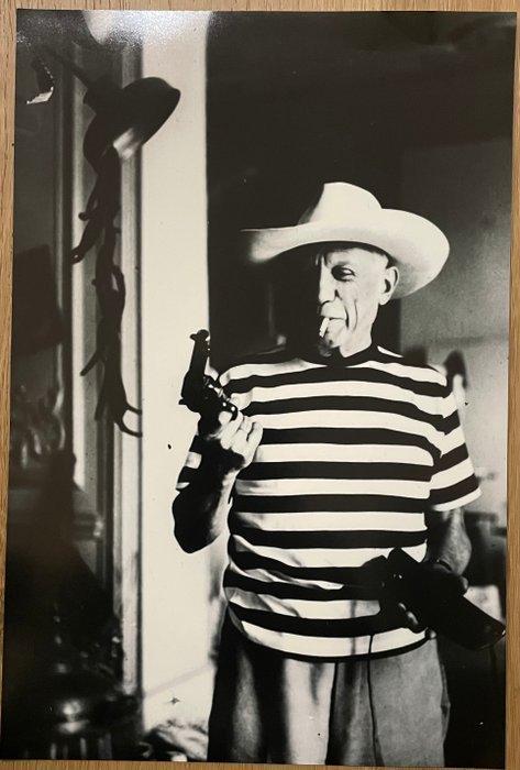 Andre Villers - Picasso avec le revolver et le chapeau de, Antiek en Kunst, Kunst | Designobjecten
