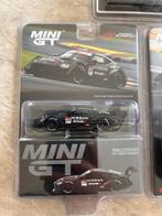 MINI GT 1:64 - Modelauto (3) - Nissan Z GT500 #230; Mazda, Hobby en Vrije tijd, Nieuw