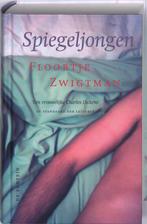 Spiegeljongen / Een groene bloem / 3 9789026122927, Boeken, Verzenden, Gelezen, Floortje Zwigtman