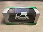 Kyosho 1:43 - Voiture miniature - Toyota iQ Tein Version -