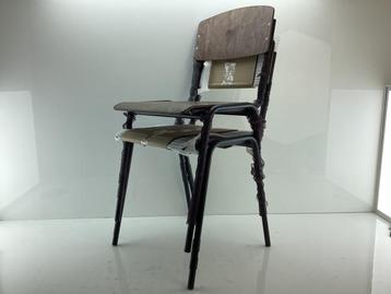 Veiling - 2x Vintage stoelen met houten zitting beschikbaar voor biedingen