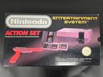 Nintendo - Nes - ACTION SET -  with top foam, poster,, Games en Spelcomputers, Nieuw