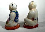 Set van twee antieke Chinese porseleinen kinderfiguren -, Antiek en Kunst