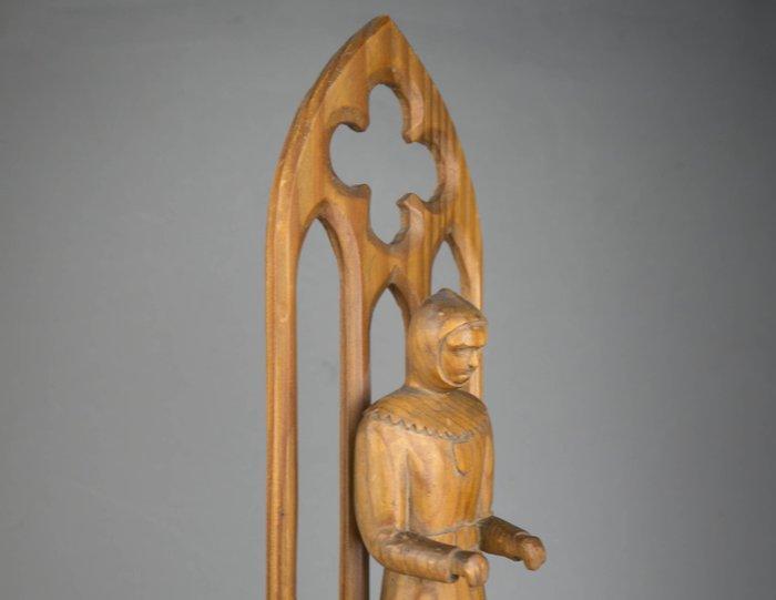 sculptuur, Hand carved medieval/ Gothic Revival knight, Antiek en Kunst, Curiosa en Brocante