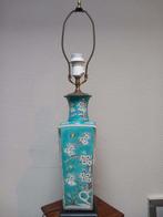 Lampe-vase chinoise - Porcelaine - Chine - XXe siècle