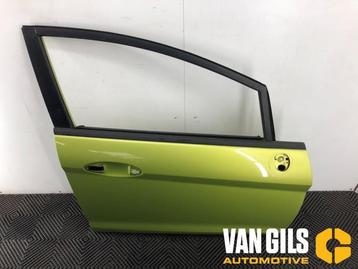 Portier 4Deurs rechts-voor Ford Fiesta O263877