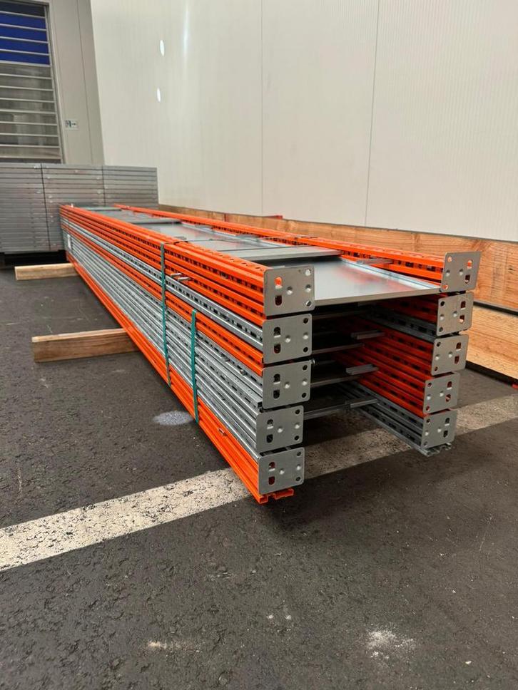 Legbordstelling - 11 staanders 3070x500mm + 60 legborden, Zakelijke goederen, Kantoor en Winkelinrichting | Magazijn, Stelling en Opslag