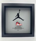 Lijst- Framed Sneaker Air Jordan 1 Retro High Chicago  -