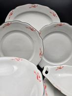 H & C Chodau - Tafelservies voor 12 (15) - Porselein -