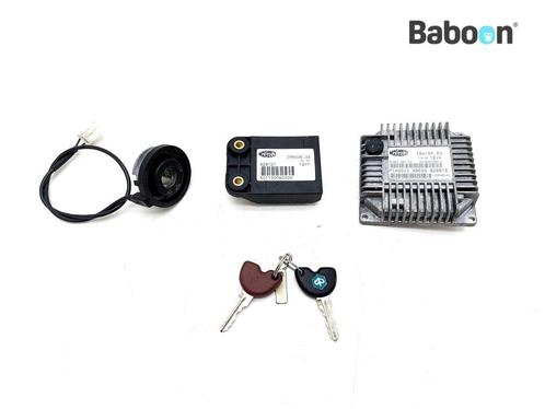 Contactslot Set met Immobiliser Piaggio | Vespa X9 500, Motoren, Onderdelen | Overige, Gebruikt, Verzenden