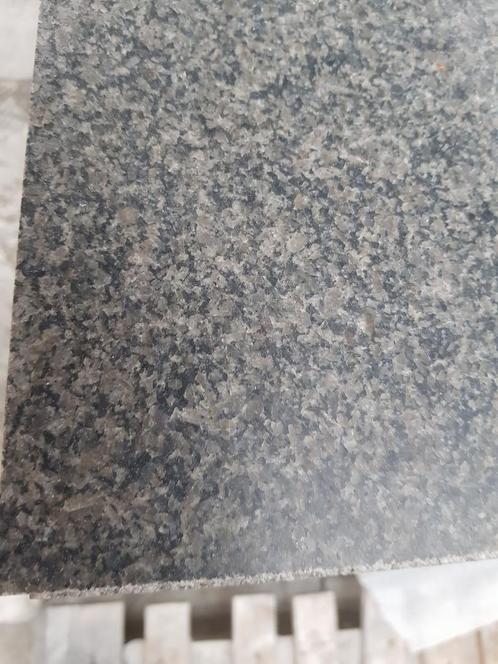 Dalles Jasberg adouci 30x30x2 cm 35,50 m² liquidation stock, Doe-het-zelf en Bouw, Tegels, Ophalen
