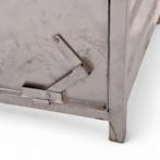 Gebruikte Stapelbak staal vaste constructie met klep, Ophalen of Verzenden