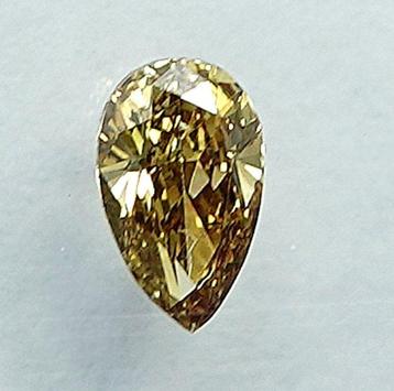 Zonder Minimumprijs - 1 pcs Diamant (Natuurlijk gekleurd) - beschikbaar voor biedingen