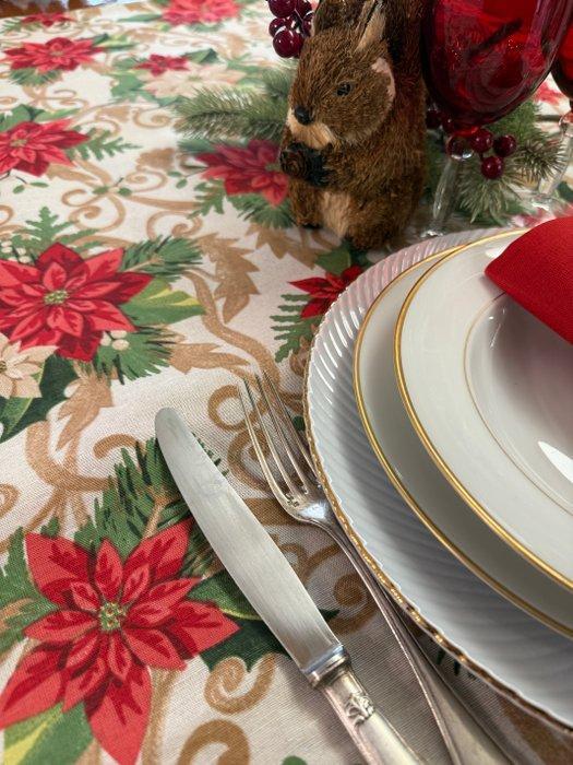 Kersttafelkleed voor grote diners. Bloemrijk kerstdecor met, Diversen, Kerst