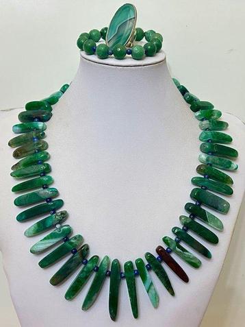 Agata Verde uit Brazilië natuurljk en lapis lazuli (1305