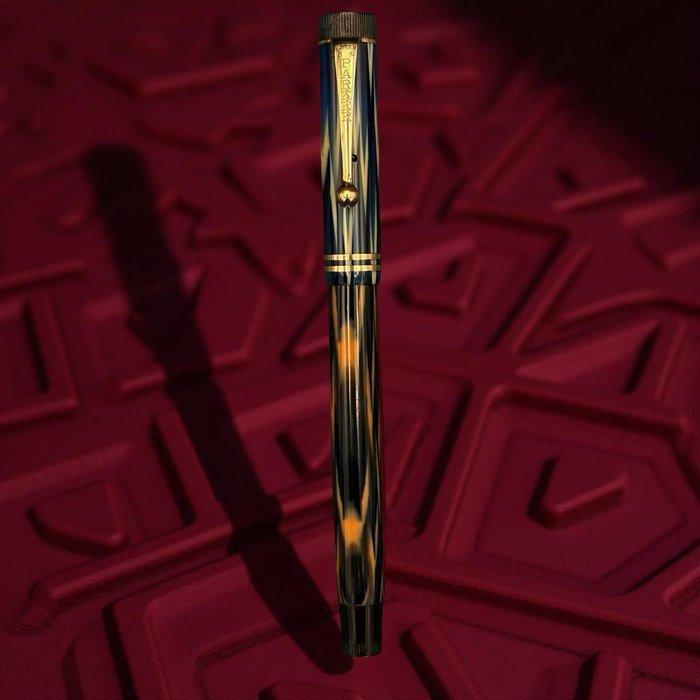 Parker - Lucky Curve - Vulpen, Verzamelen, Pennenverzamelingen