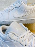 Air Jordan - Retro One Low Triple White P44 - Sneakers -