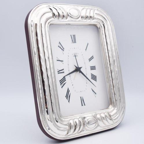 Klok - - .925 zilver - 1960-1970, Antiek en Kunst, Antiek | Zilver en Goud