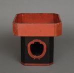 Offeringsschaal  (sanbô) - Gelakt hout - Japan - Vroege