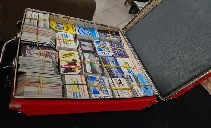 Collectie telefoonkaarten - Koffertje vol met, Antiek en Kunst, Antiek | Speelgoed