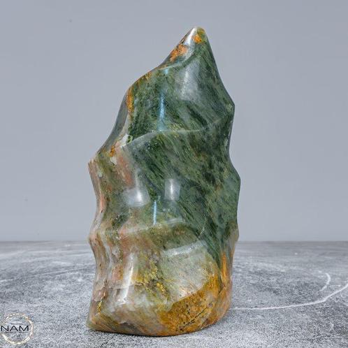 Zeldzame natuurlijke tuinkwarts Vlam, Brazilië- 1368.21 g, Verzamelen, Mineralen en Fossielen