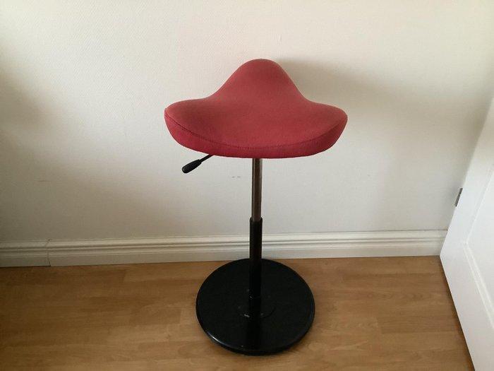 Stokke - Per Øie - Kruk - varier move - Textiel, Hout, Staal, Antiek en Kunst, Antiek | Meubels | Stoelen en Sofa's