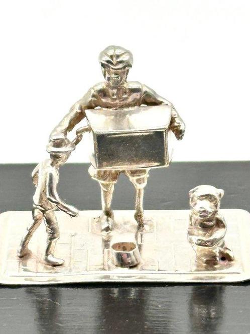 No reserve- Twee handgemaakte zilveren miniaturen Man met, Antiek en Kunst, Antiek | Zilver en Goud