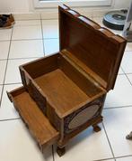 Opbergkoffer - Zeldzaam met pootjes en lade -