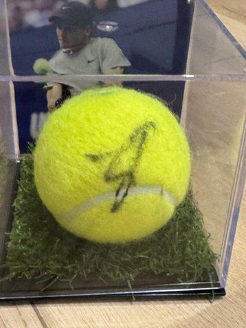 Tennis - Jannik Sinner, #1 Ranking ATP - Tennisbal
